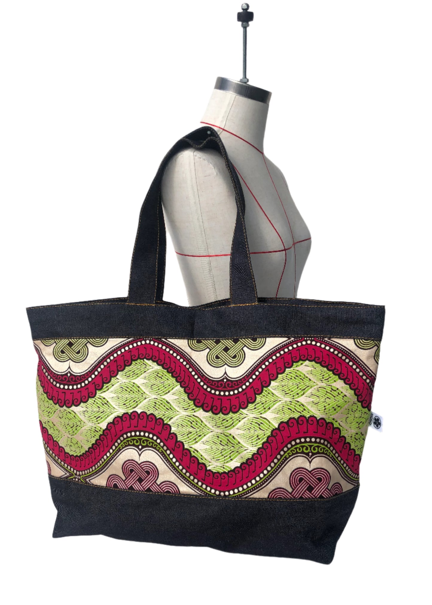 Day Cargo Tote (Madagascar)