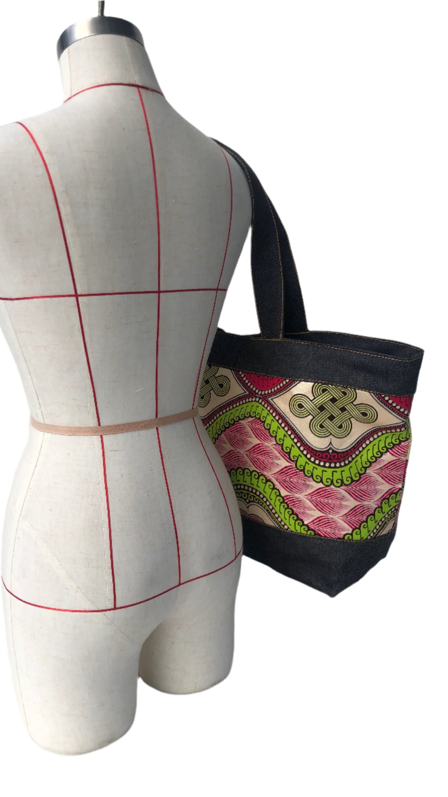 Day Cargo Tote (Madagascar)
