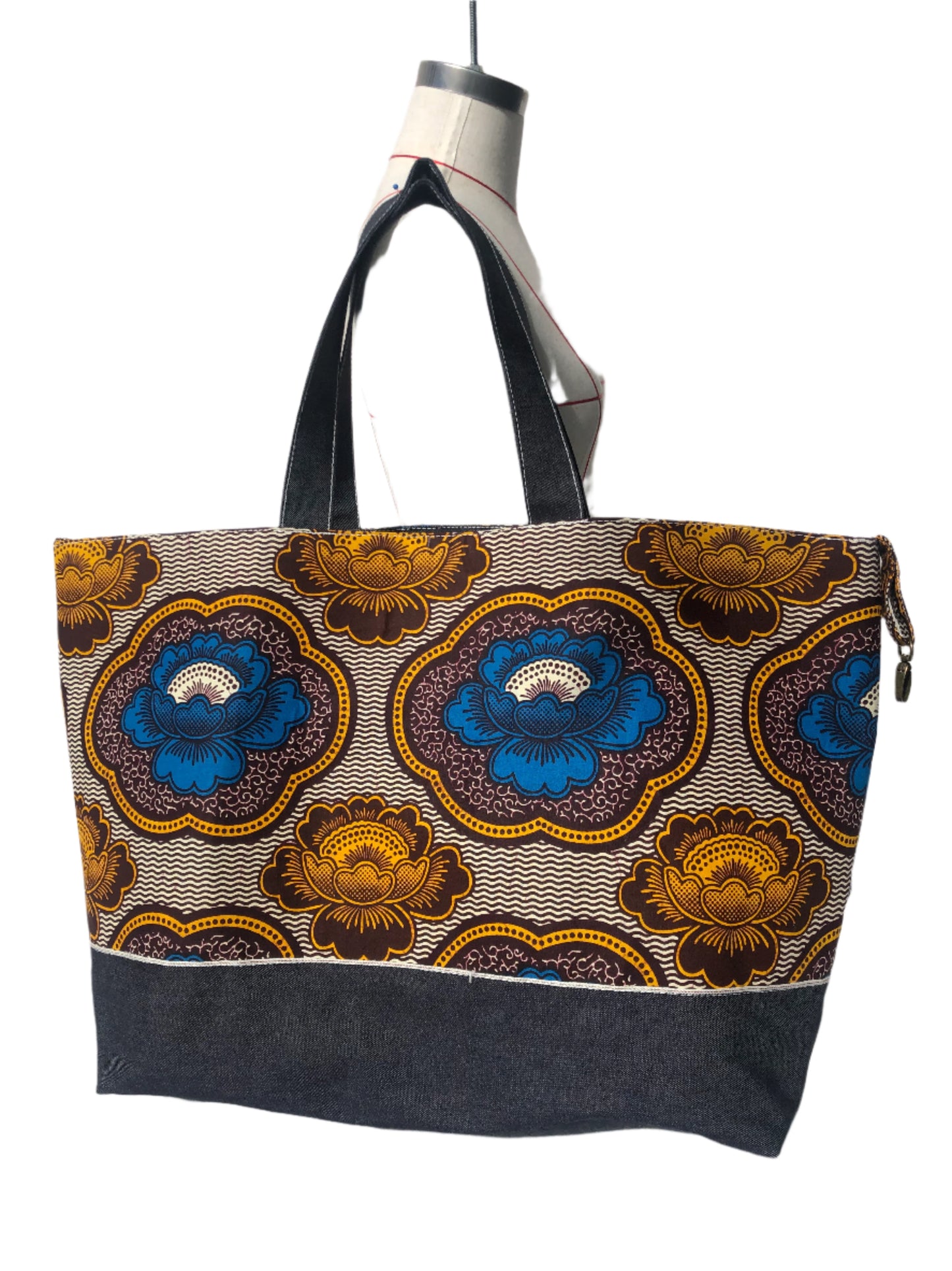 Overnight Travel Tote (Water Lily)