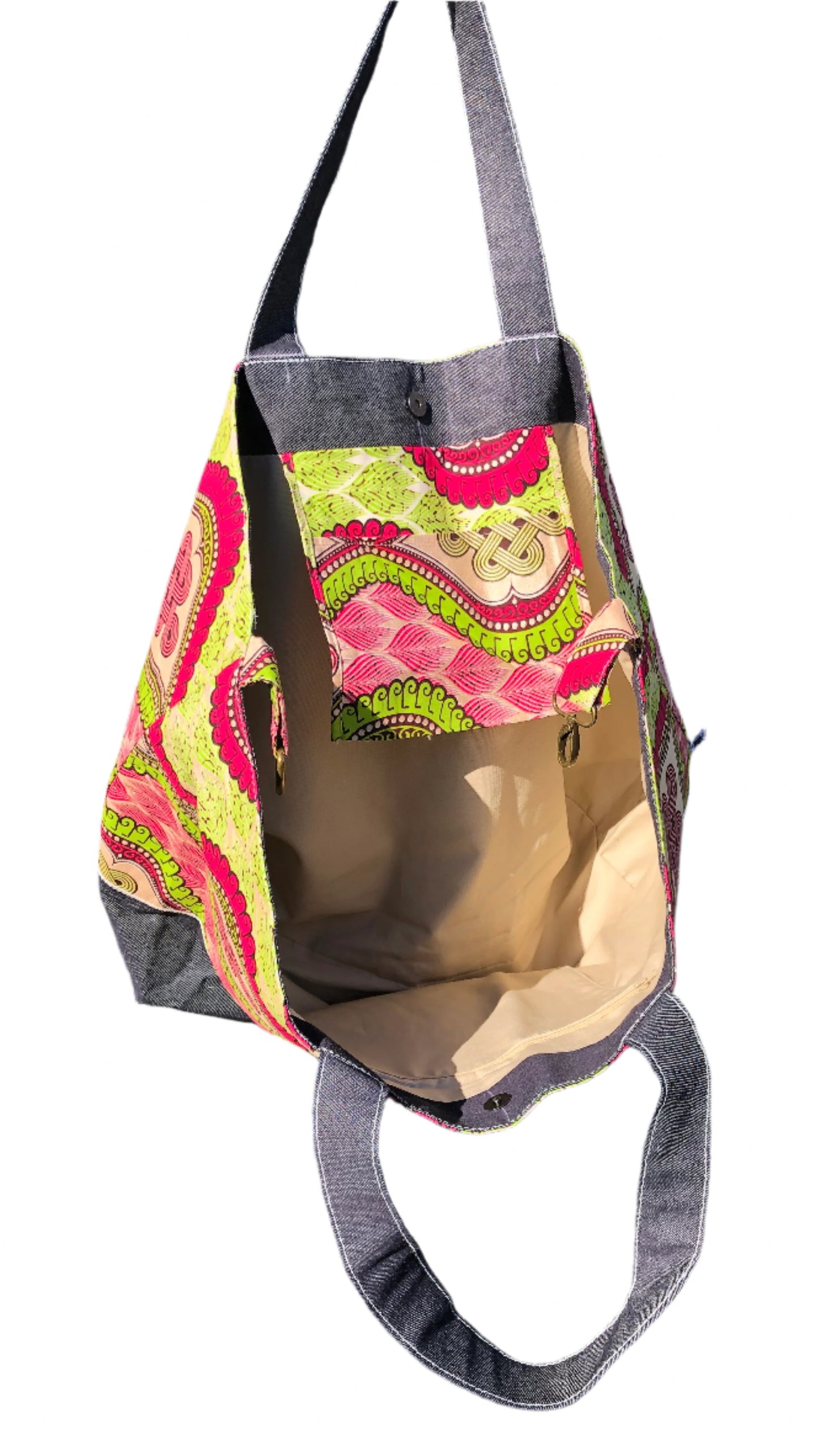 Overnight Travel Tote (Madagascar)