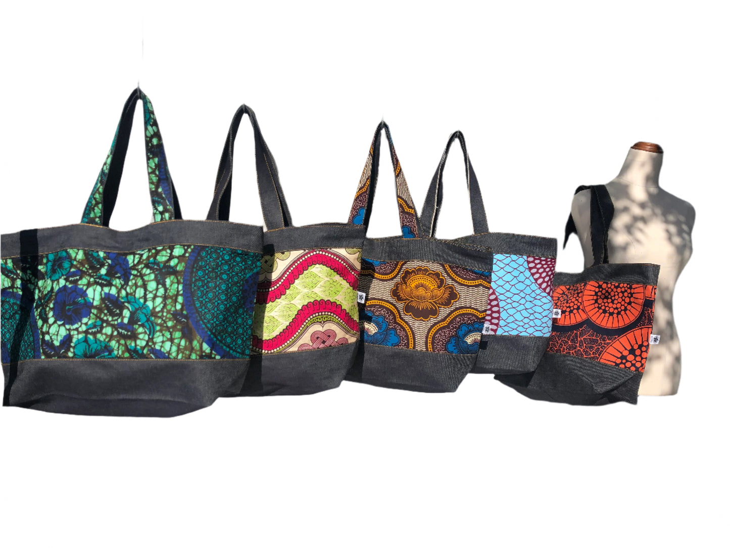Day Cargo Tote (Madagascar)